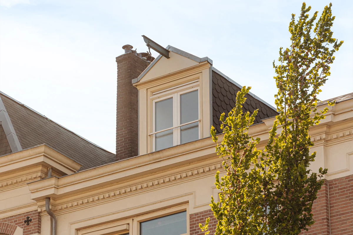 Buying agent in Zaandam